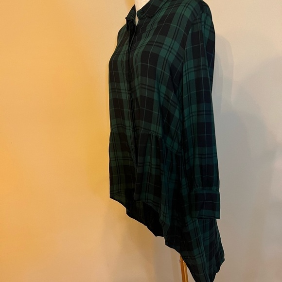 Zara Asymmetrical Plaid Button Down - Picture 7 of 9
